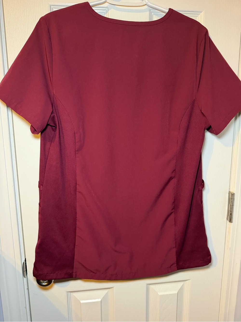 Hanes Comfort Fit Scrub Maroon Medium 2 Small Stains As Pictured - Picture 4 of 4